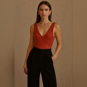 Aritzia Babaton Contour Libo Ribbed Bodysuit In Burnt Orange XXS